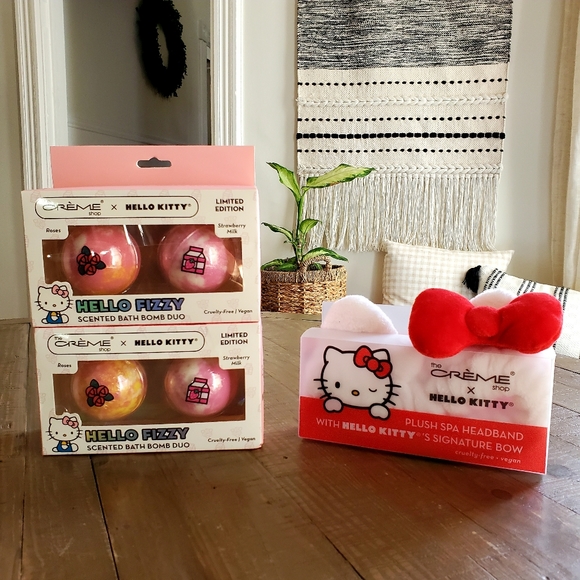 Hello Kitty 2 Bath Bomb Duo Sets & Plush Headband - Picture 1 of 10
